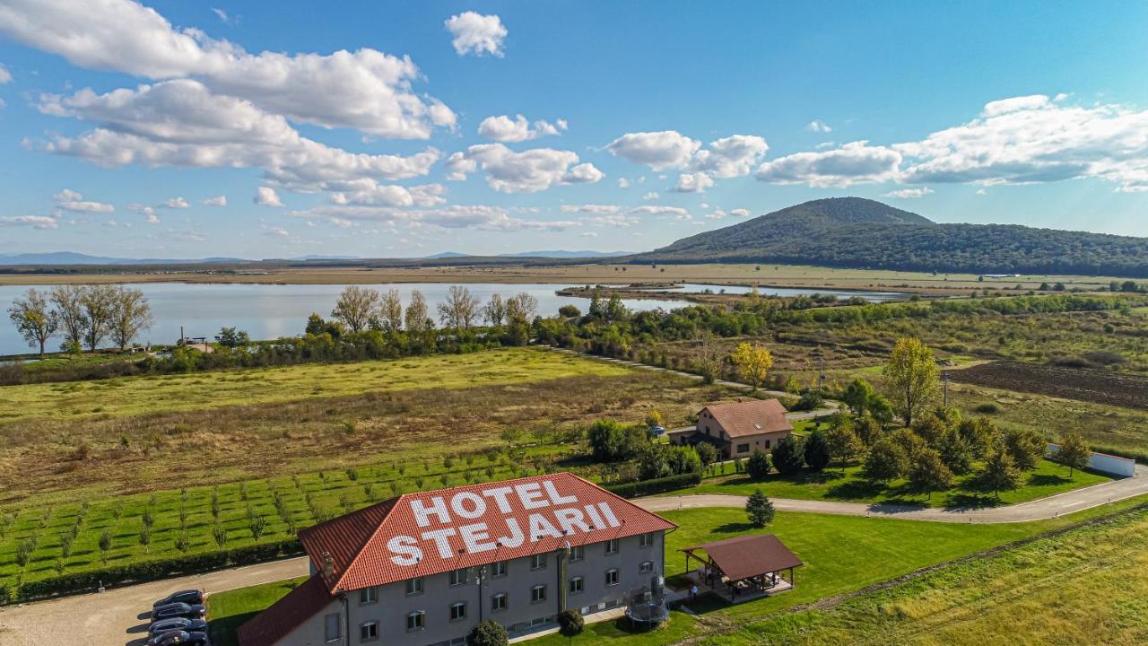Stejarii Resort Ineu  Extérieur photo